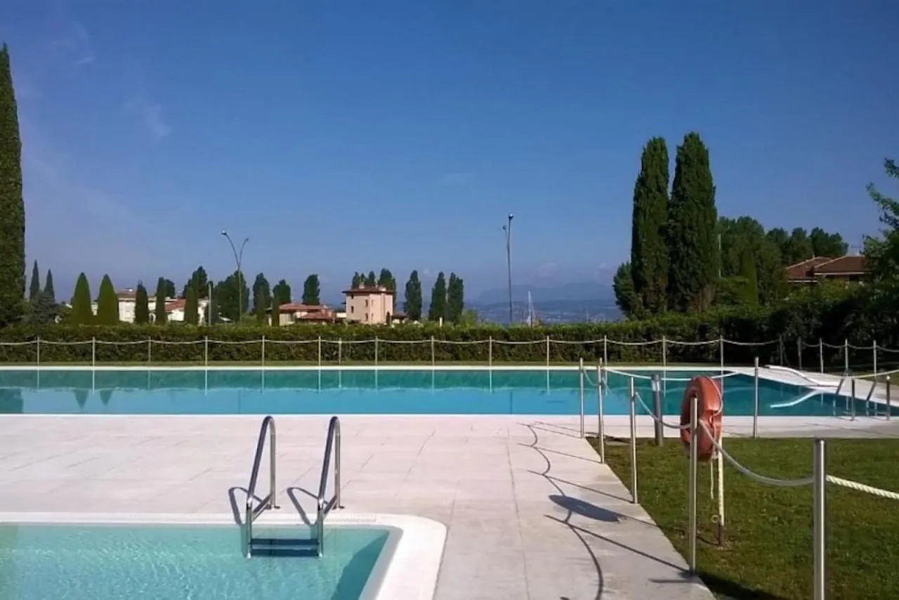 Casa Arena Pool Patio Pet Friendly Lake Sirmione Italien