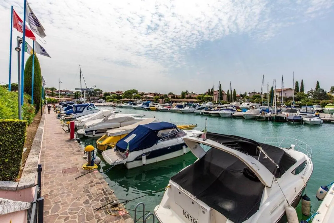 Casa Arena Pool Patio Pet Friendly Lake Sirmione Italien